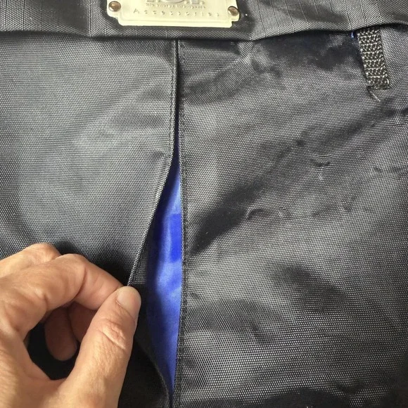 Lei Accessories Black Nylon Shoulder Bag Lightweight Everyday Hobo Purse - Picture 6 of 12